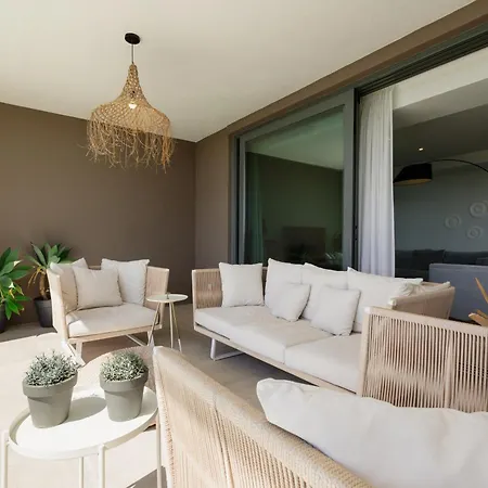 Luxury With 2 Bedrooms In Cancelada Apartamento