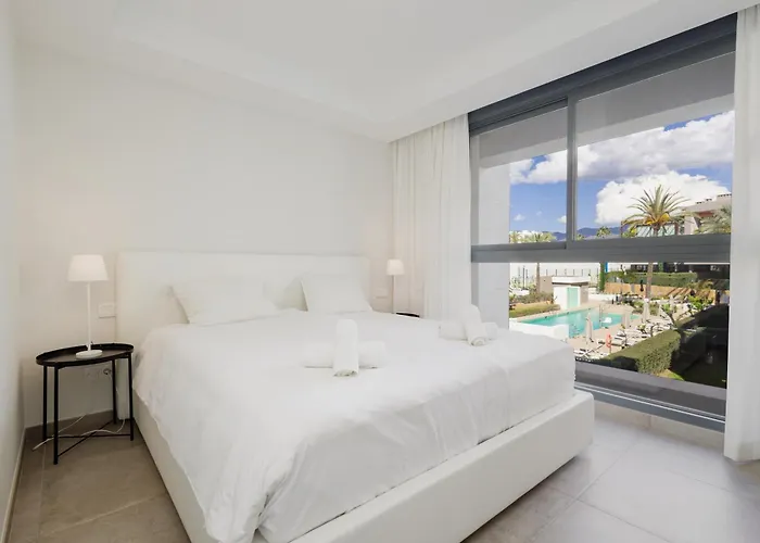 Apartment Luxury With 2 Bedrooms In Cancelada