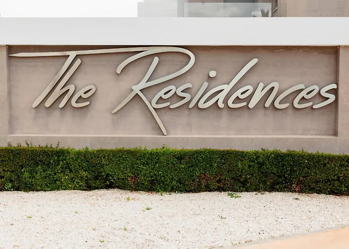 Apartment Luxury With 2 Bedrooms In Cancelada Estepona