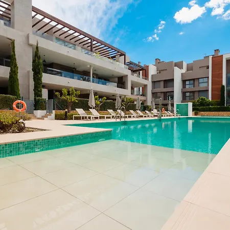 Apartment Luxury With 2 Bedrooms In Cancelada *