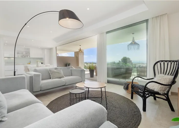 Apartment Luxury With 2 Bedrooms In Cancelada *