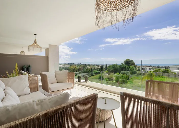 Luxury With 2 Bedrooms In Cancelada Apartment Estepona