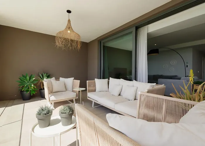 Luxury With 2 Bedrooms In Cancelada Apartment