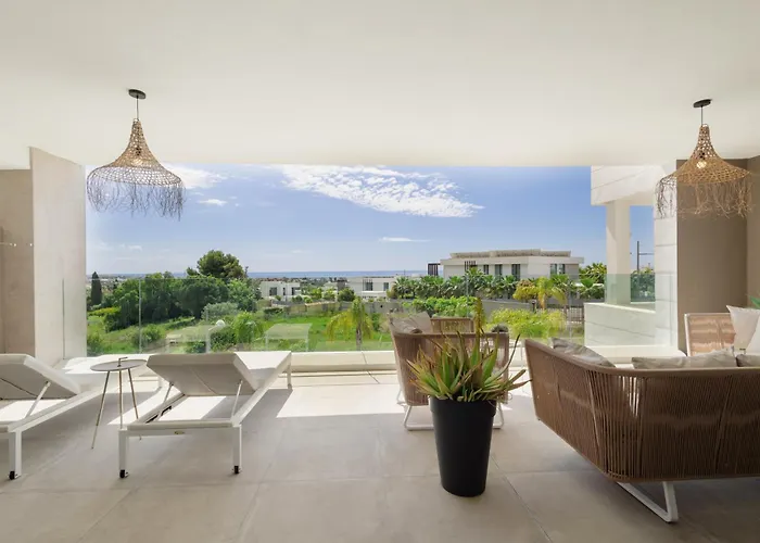 Luxury With 2 Bedrooms In Cancelada Apartment Estepona