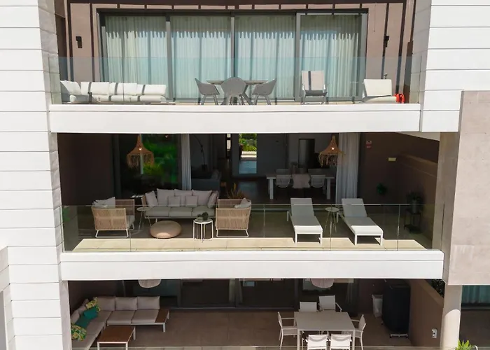 Luxury With 2 Bedrooms In Cancelada